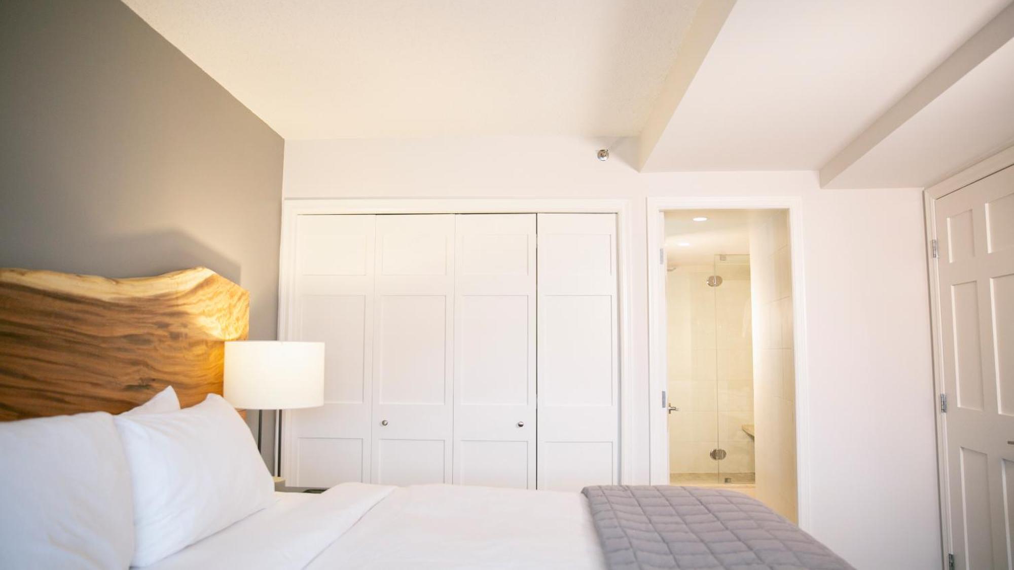 Aparthotel Carleton 4*